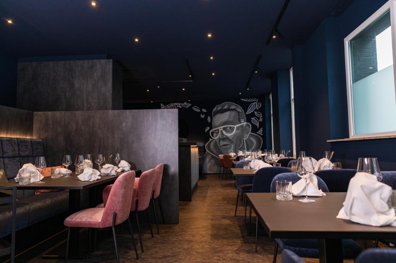 Hotel Monopol 힐덴 외부 사진