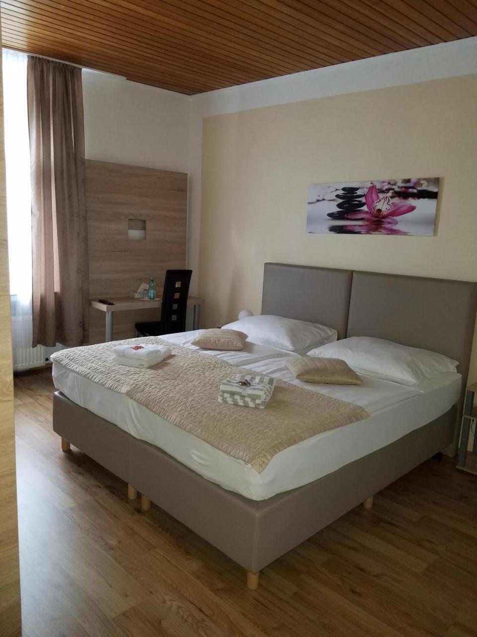 Hotel Monopol 힐덴 외부 사진