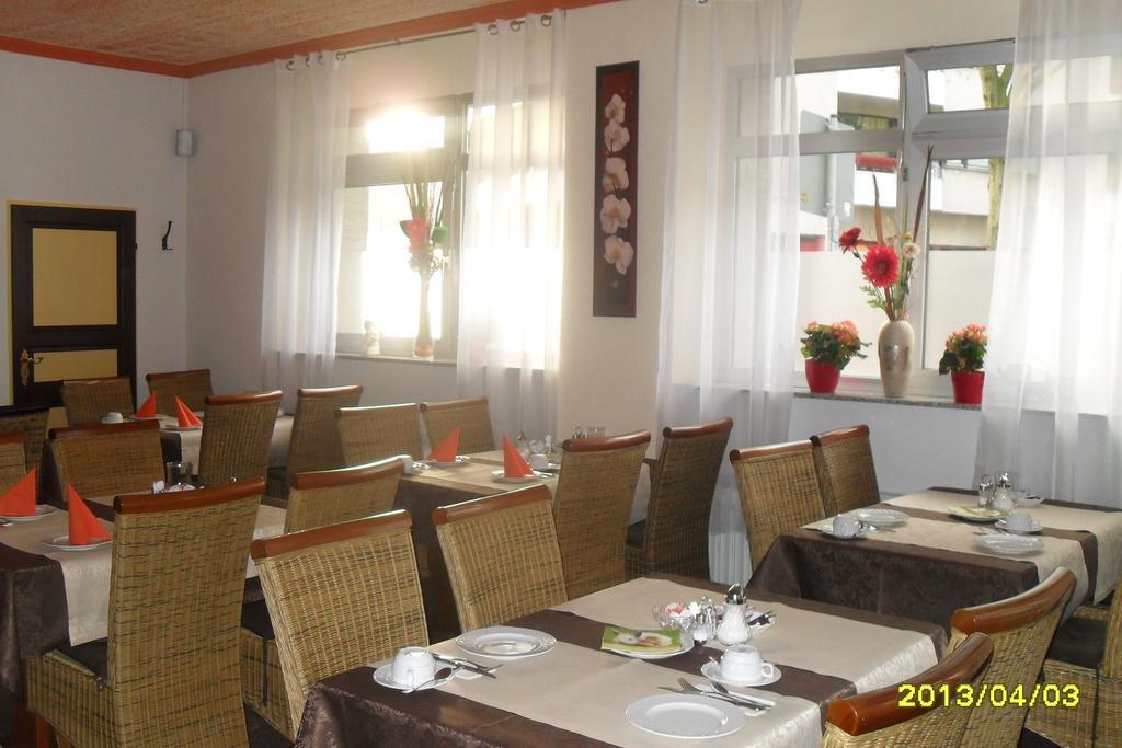 Hotel Monopol 힐덴 외부 사진